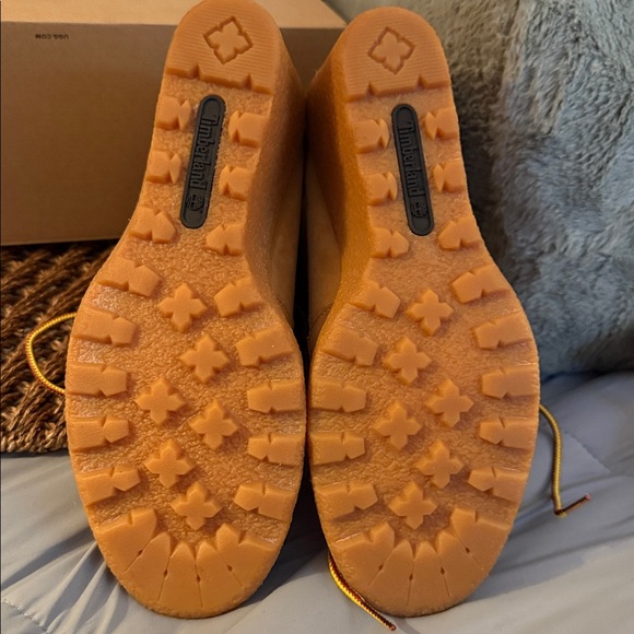 Timberland Black Leather Boots - Picture 3 of 3